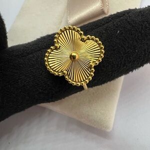 Stainless steel Clover Ring adjustable